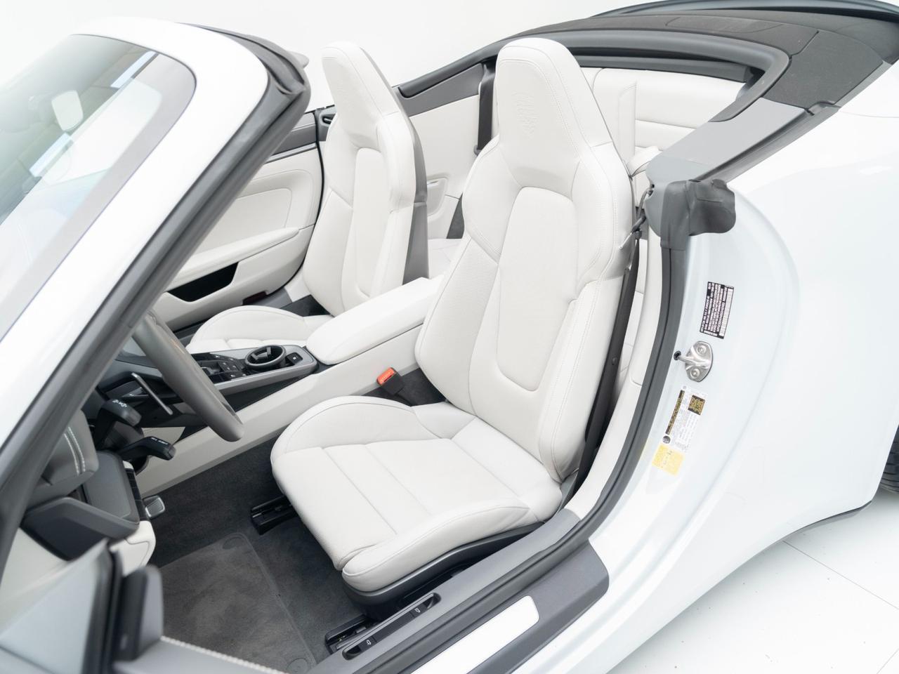 2024 Porsche 911 Carrera 4S Cabriolet Pompano Beach FL