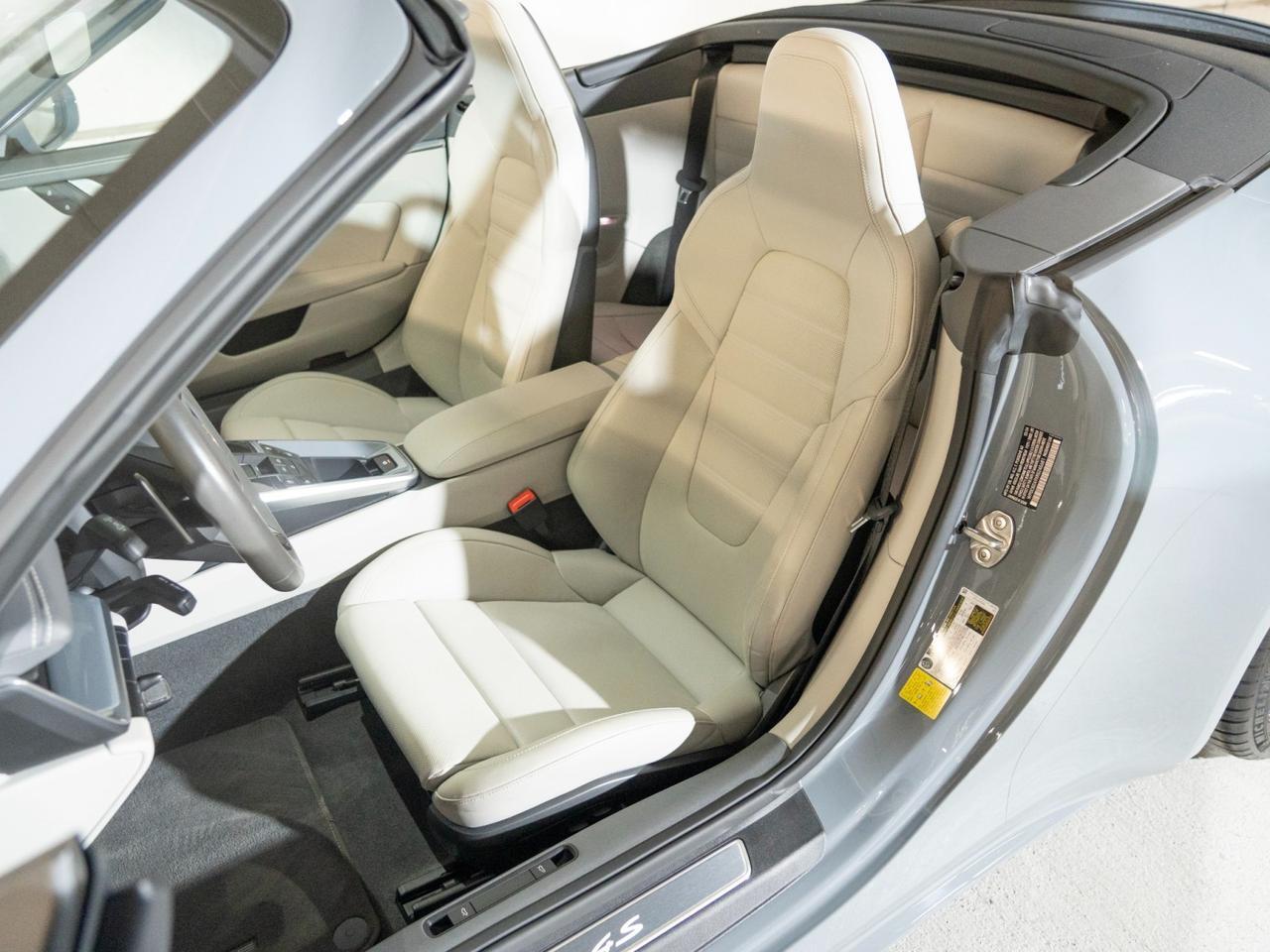 2024 Porsche 911 Carrera 4S Cabriolet Pompano Beach FL
