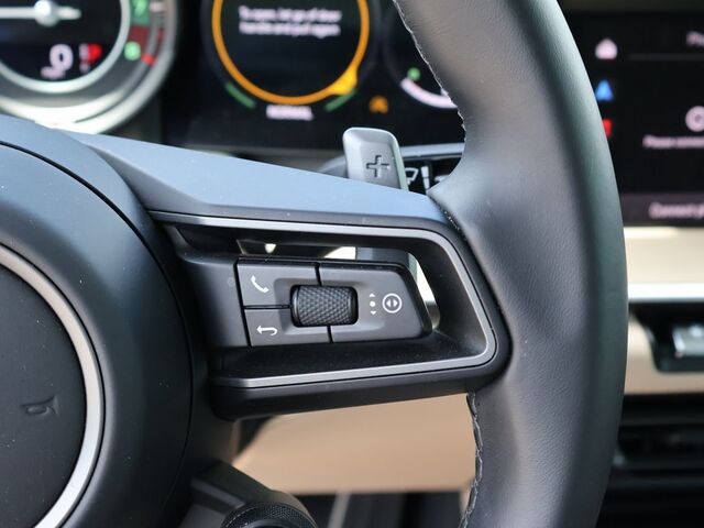 2024 Porsche 911 Carrera 4S Oshkosh WI