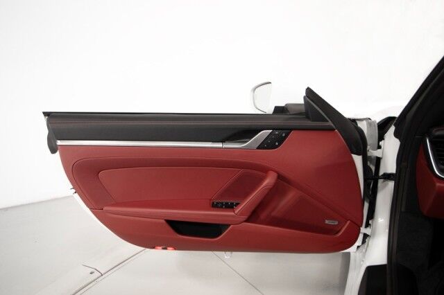 2024 Porsche 911 Carrera Cabriolet ($158,200 MSRP) *$30,000 IN OPTIONS* *5500 MILES* *FRONT LIFT* San Diego CA