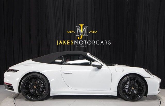 2024 Porsche 911 Carrera Cabriolet ($158,200 MSRP) *$30,000 IN OPTIONS* *5500 MILES* *FRONT LIFT* San Diego CA