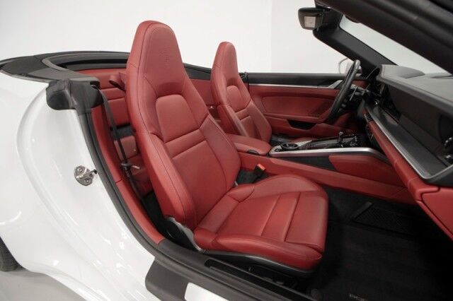2024 Porsche 911 Carrera Cabriolet ($158,200 MSRP) *$30,000 IN OPTIONS* *5500 MILES* *FRONT LIFT* San Diego CA