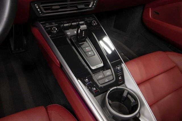 2024 Porsche 911 Carrera Cabriolet ($158,200 MSRP) *$30,000 IN OPTIONS* *5500 MILES* *FRONT LIFT* San Diego CA