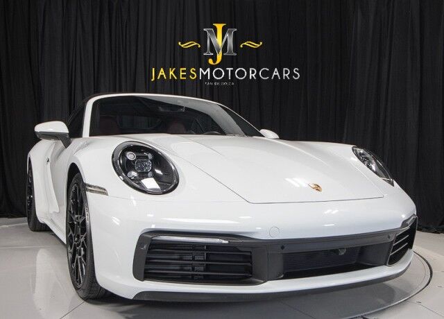 2024 Porsche 911 Carrera Cabriolet ($158,200 MSRP) *$30,000 IN OPTIONS* *5500 MILES* *FRONT LIFT* San Diego CA