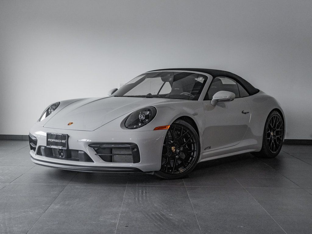 2024 Porsche 911 Carrera GTS