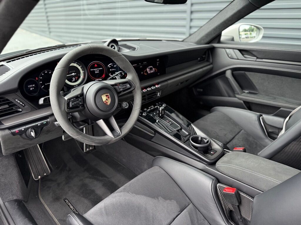 2024 Porsche 911 Carrera GTS Orange MA