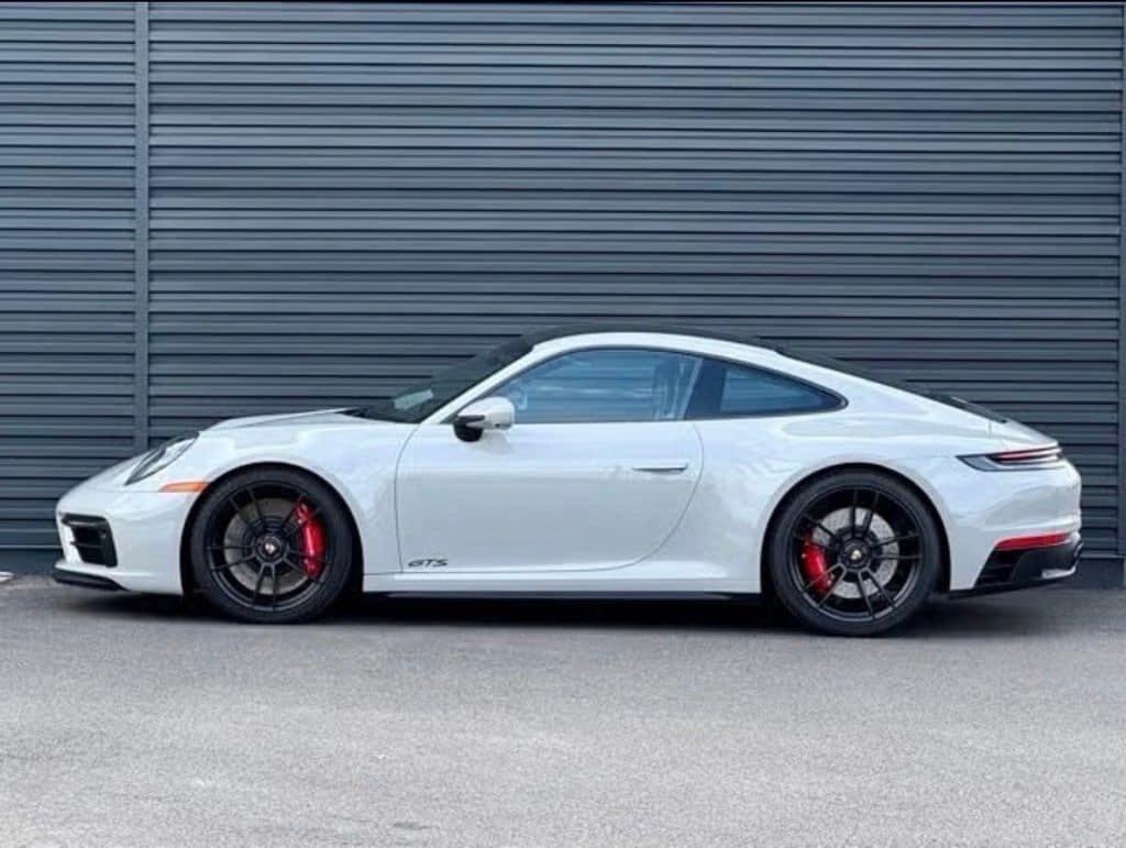 2024 Porsche 911 Carrera GTS