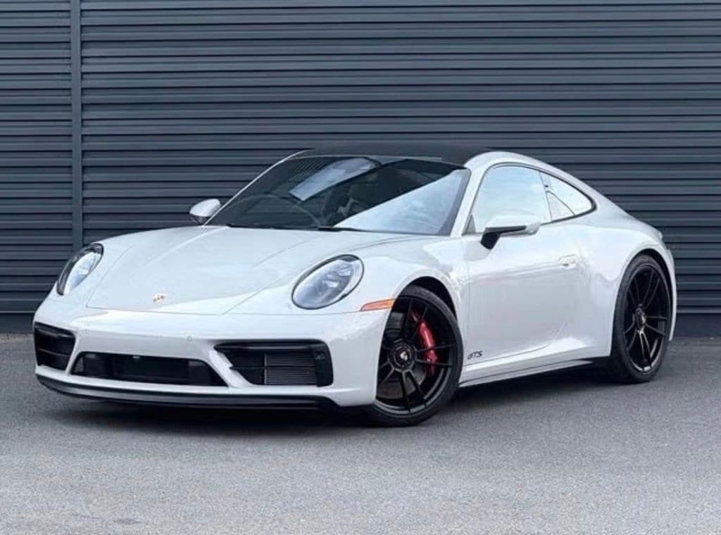 2024 Porsche 911 Carrera GTS