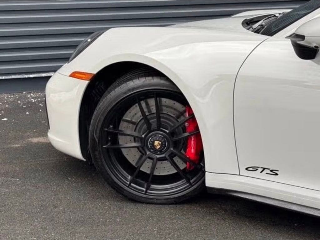2024 Porsche 911 Carrera GTS Orange MA