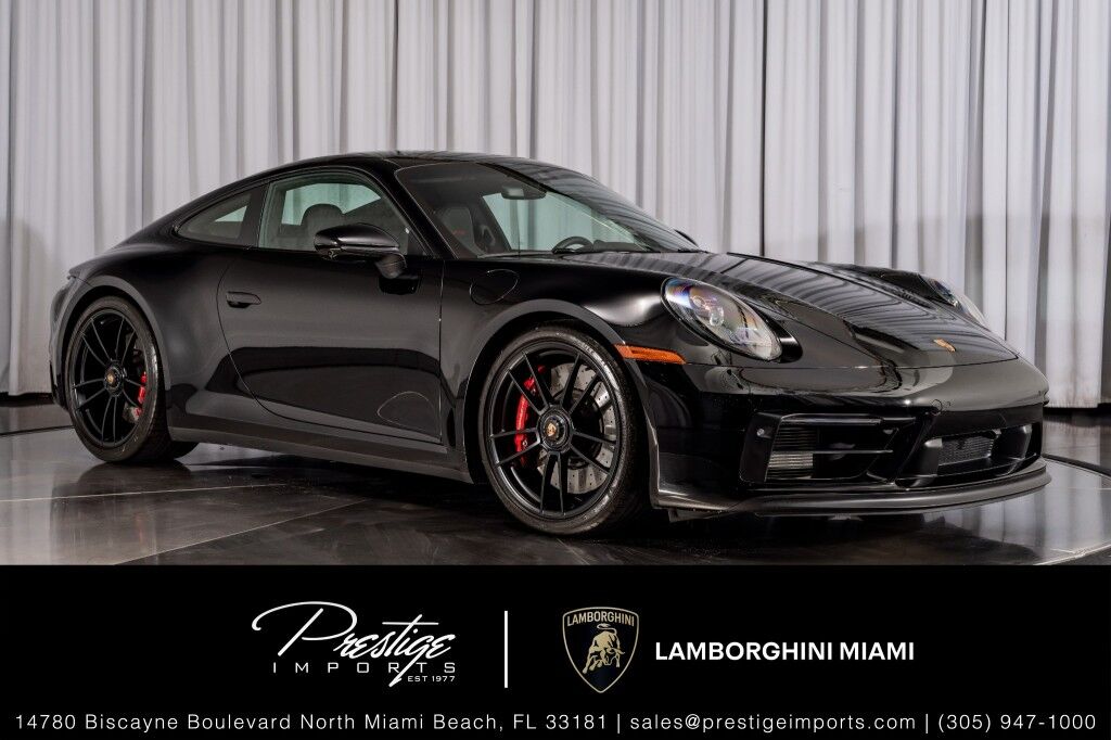 2024 Porsche 911 Carrera GTS
