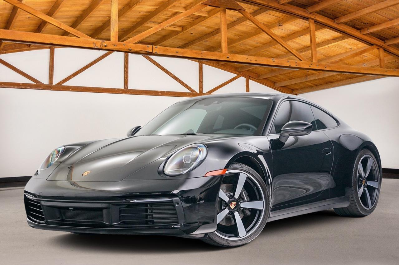 2024 Porsche 911 Carrera