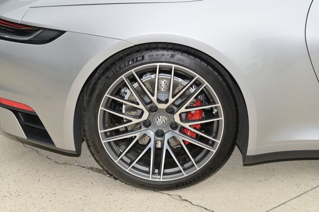 2024 Porsche 911 Carrera S Orange MA