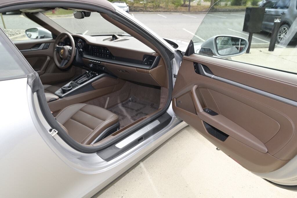 2024 Porsche 911 Carrera S Orange MA