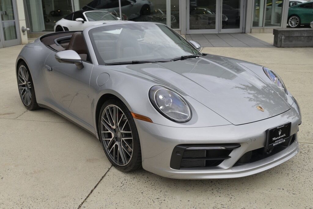 2024 Porsche 911 Carrera S Orange MA