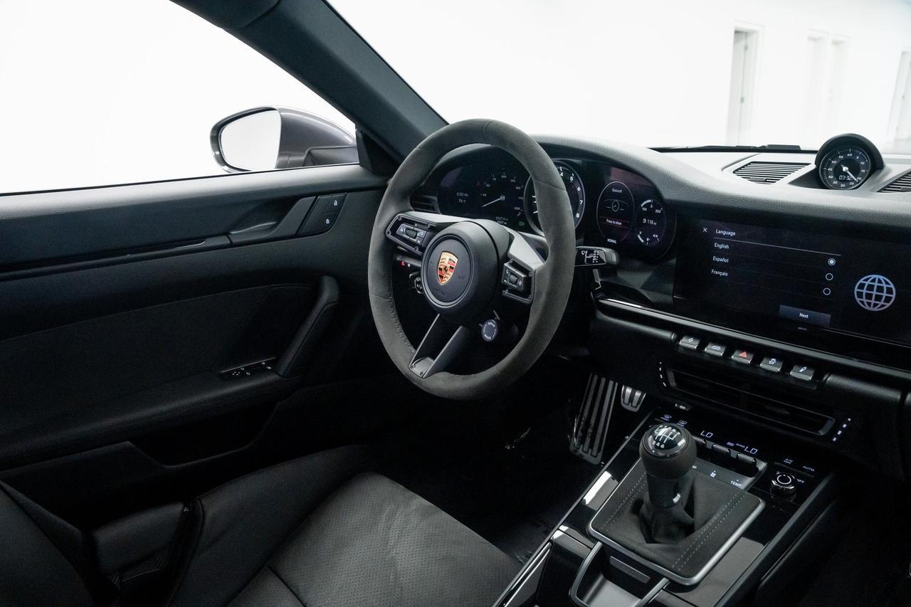 2024 Porsche 911 Carrera T 1 Owner Carbon Bucket Seats BOSE Audio Portland OR