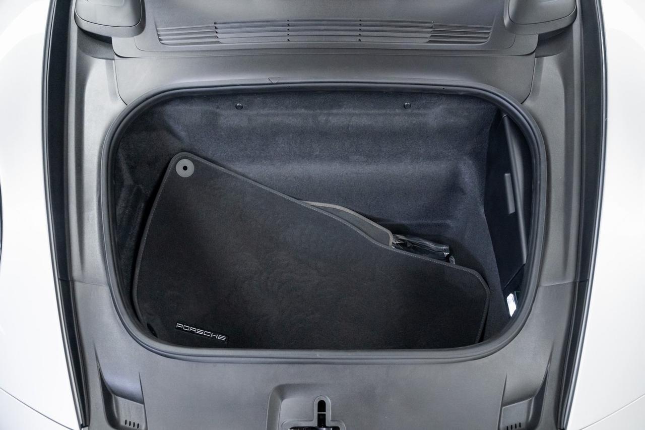 2024 Porsche 911 Carrera T 1 Owner Carbon Bucket Seats BOSE Audio Portland OR