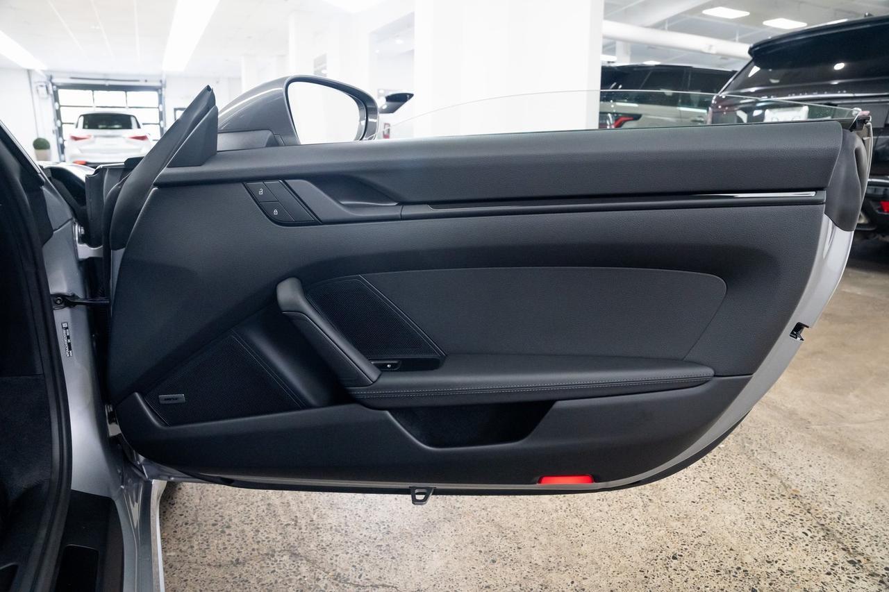 2024 Porsche 911 Carrera T 1 Owner Carbon Bucket Seats BOSE Audio Portland OR