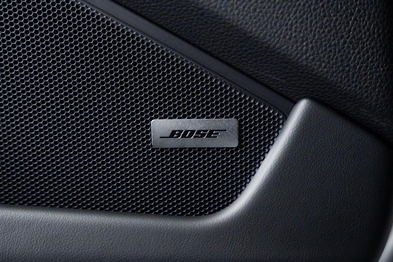 2024 Porsche 911 Carrera T 1 Owner Carbon Bucket Seats BOSE Audio Portland OR
