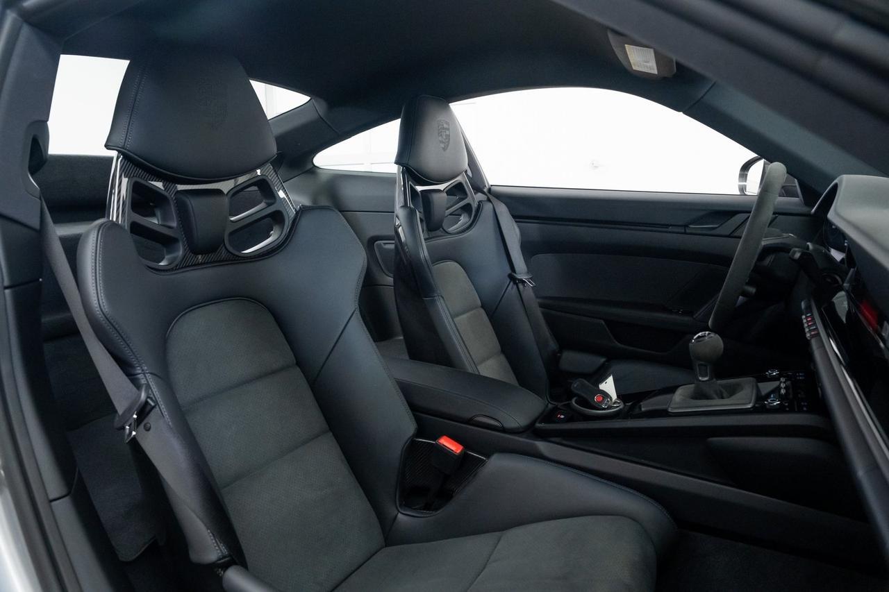 2024 Porsche 911 Carrera T 1 Owner Carbon Bucket Seats BOSE Audio Portland OR