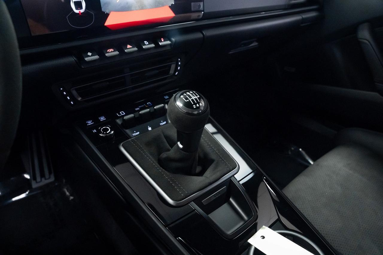 2024 Porsche 911 Carrera T 7-Speed Manual Carbon Bucket Seats BOSE Audio Portland OR