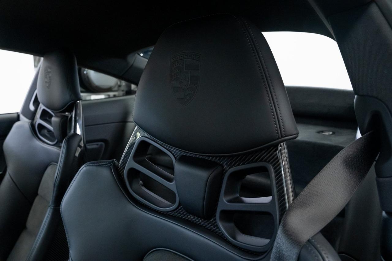 2024 Porsche 911 Carrera T 7-Speed Manual Carbon Bucket Seats Carbon Roof Portland OR