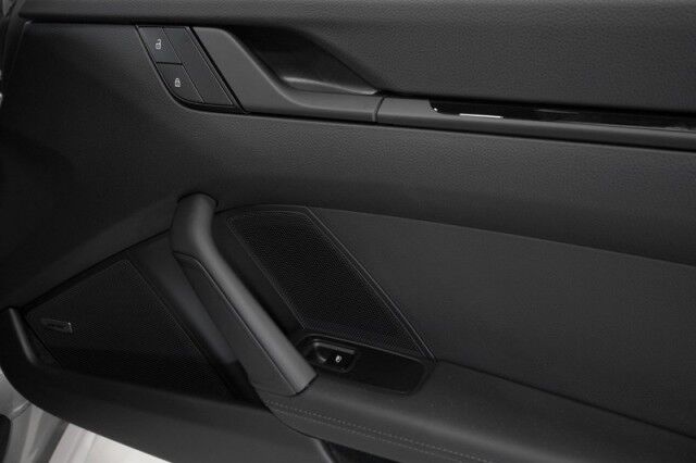 2024 Porsche 911 Carrera T Coupe *ONLY 2,000 MILES* *MANUAL TRANSMISSION* *CARBON BUCKET SEATS* *CARBON ROOF* San Diego CA