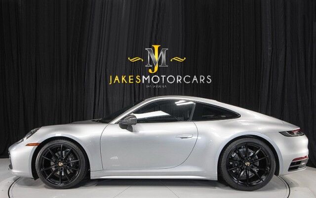 2024 Porsche 911 Carrera T Coupe *ONLY 2,000 MILES* *MANUAL TRANSMISSION* *CARBON BUCKET SEATS* *CARBON ROOF* San Diego CA