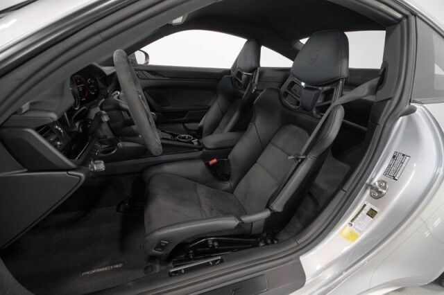 2024 Porsche 911 Carrera T Coupe *ONLY 2,000 MILES* *MANUAL TRANSMISSION* *CARBON BUCKET SEATS* *CARBON ROOF* San Diego CA