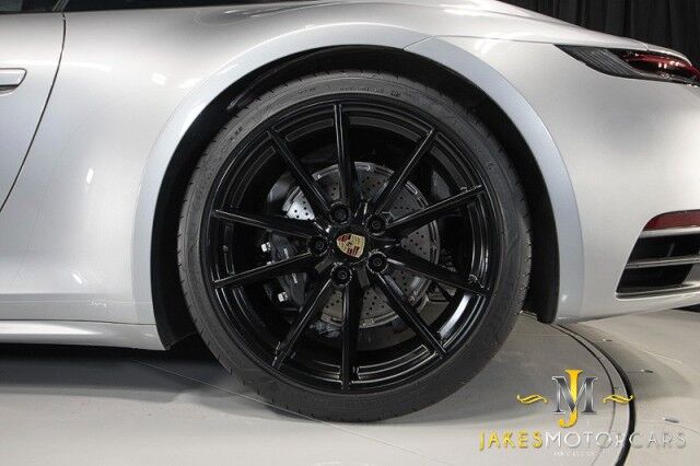 2024 Porsche 911 Carrera T Coupe *ONLY 2,000 MILES* *MANUAL TRANSMISSION* *CARBON BUCKET SEATS* *CARBON ROOF* San Diego CA