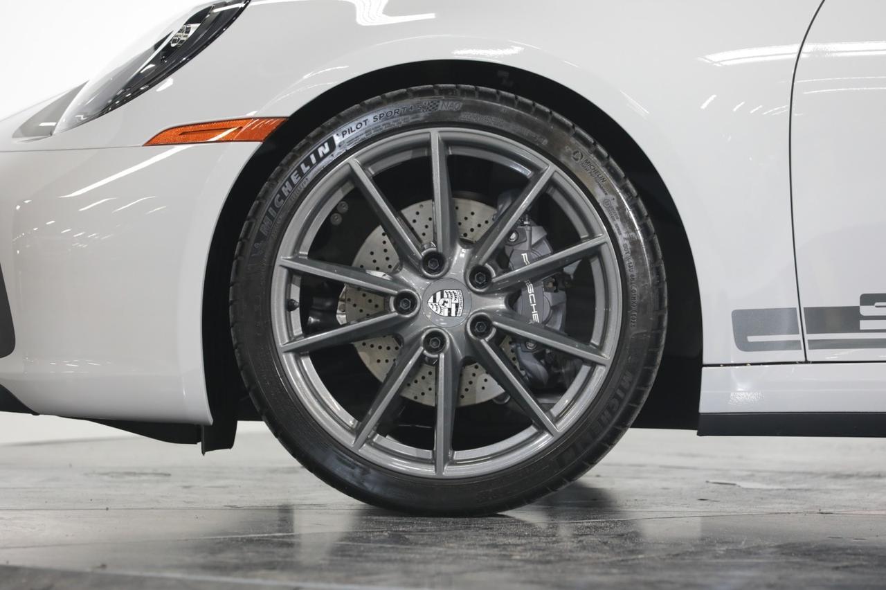 2024 Porsche 911 Carrera T MANUAL. Franklin TN