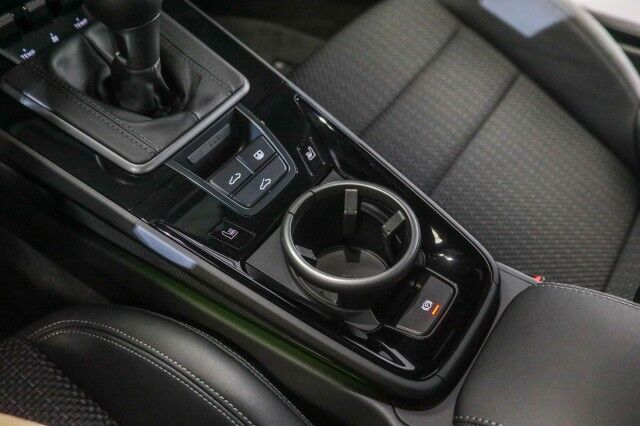 2024 Porsche 911 Carrera T MANUAL. Franklin TN