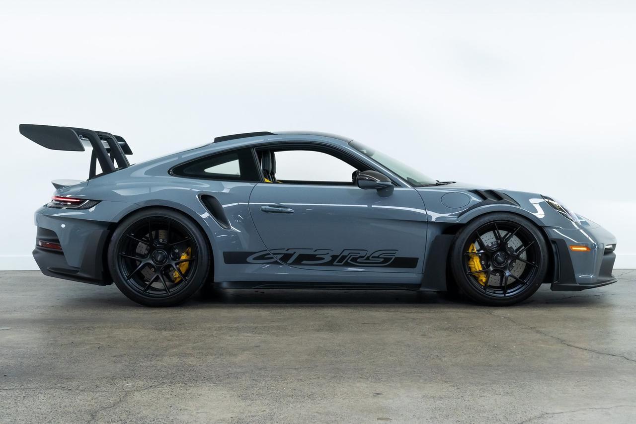 2024 Porsche 911 GT3 RS 1 Owner Weissach Package Ceramic Composite Brakes Portland OR