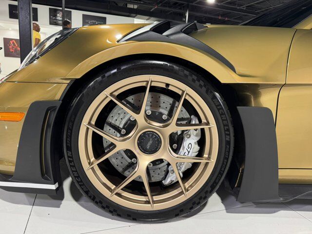 2024 Porsche 911 GT3 RS Weissach Package!!  Bose audio, front lift, Sport Chrono, Exclusive Design tailights & MORE!! Fort Lauderdale FL