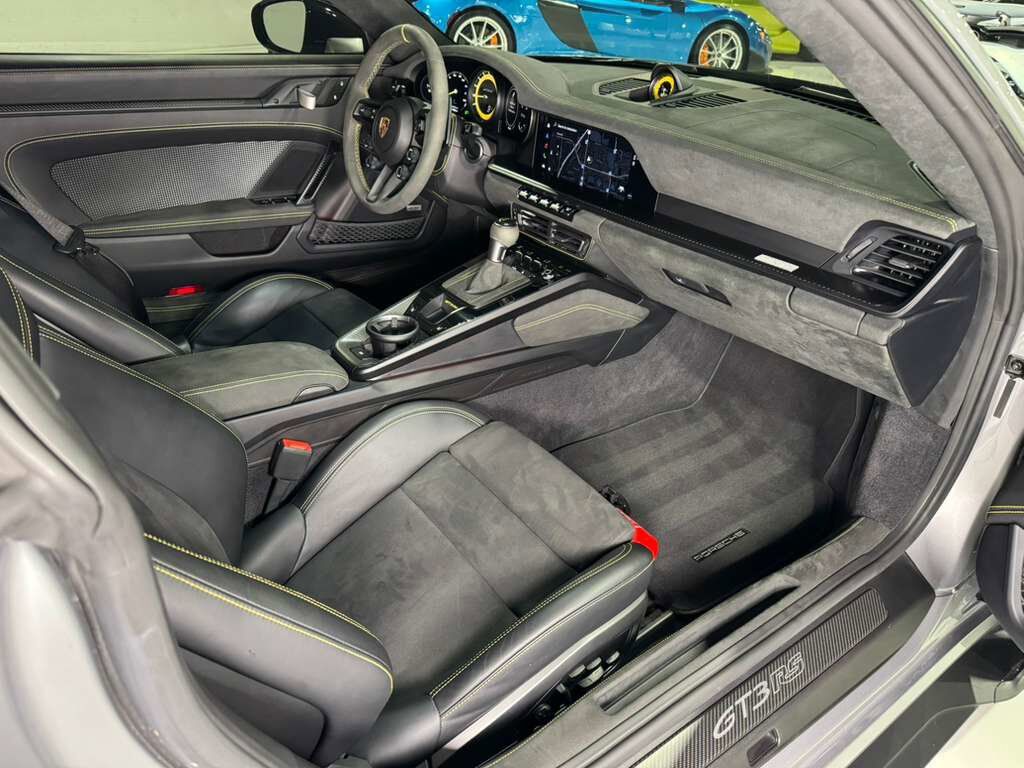 2024 Porsche 911 GT3 RS Weissach Package!! GT Silver paint, Racing Yellow calipers, front lifter, Bose audio & MORE!! Fort Lauderdale FL