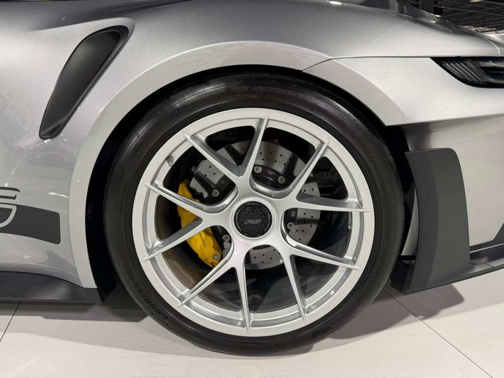 2024 Porsche 911 GT3 RS Weissach Package!! GT Silver paint, Racing Yellow calipers, front lifter, Bose audio & MORE!! Fort Lauderdale FL