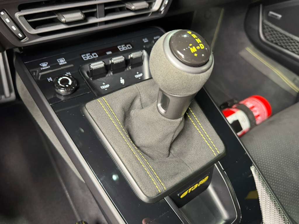 2024 Porsche 911 GT3 RS Weissach Shark Blue paint, carbon racing seats, magnesium wheels, PCCB, Bose audio AND MORE!! Fort Lauderdale FL