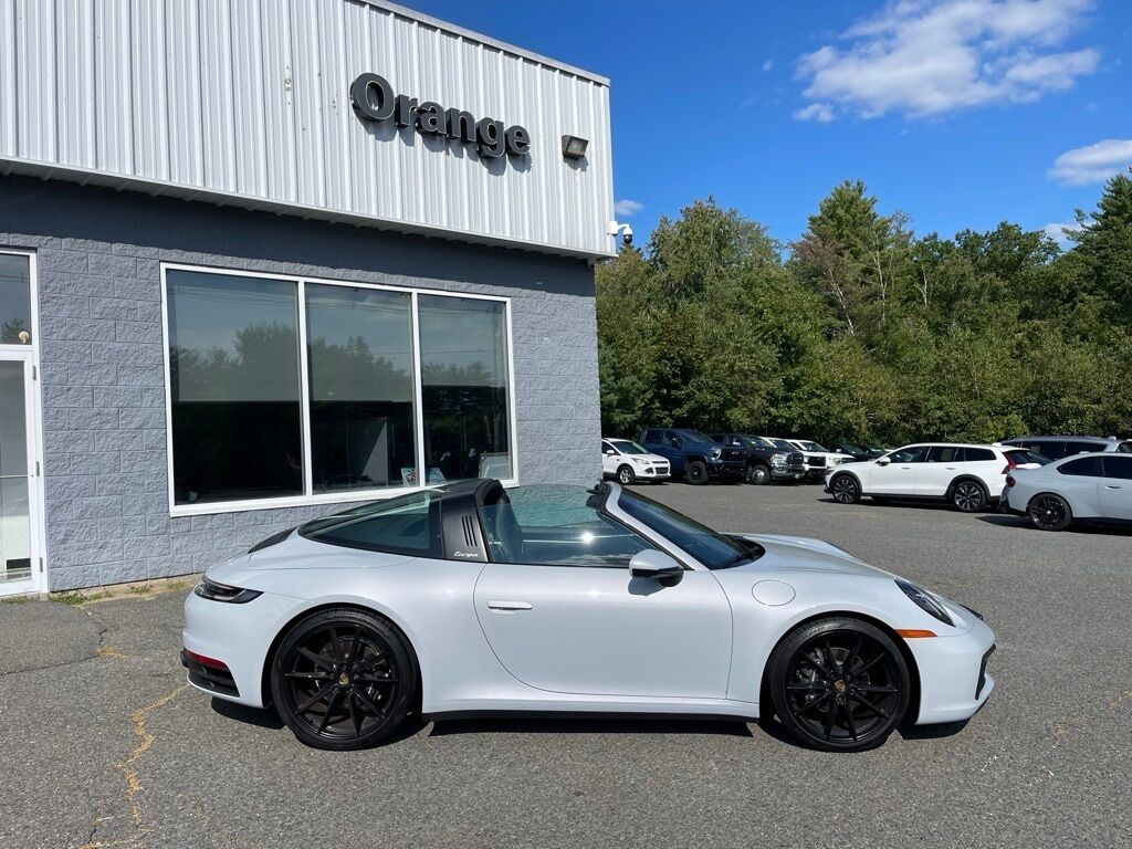 2024 Porsche 911 Targa 4 Orange MA