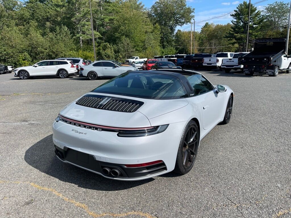 2024 Porsche 911 Targa 4 Orange MA