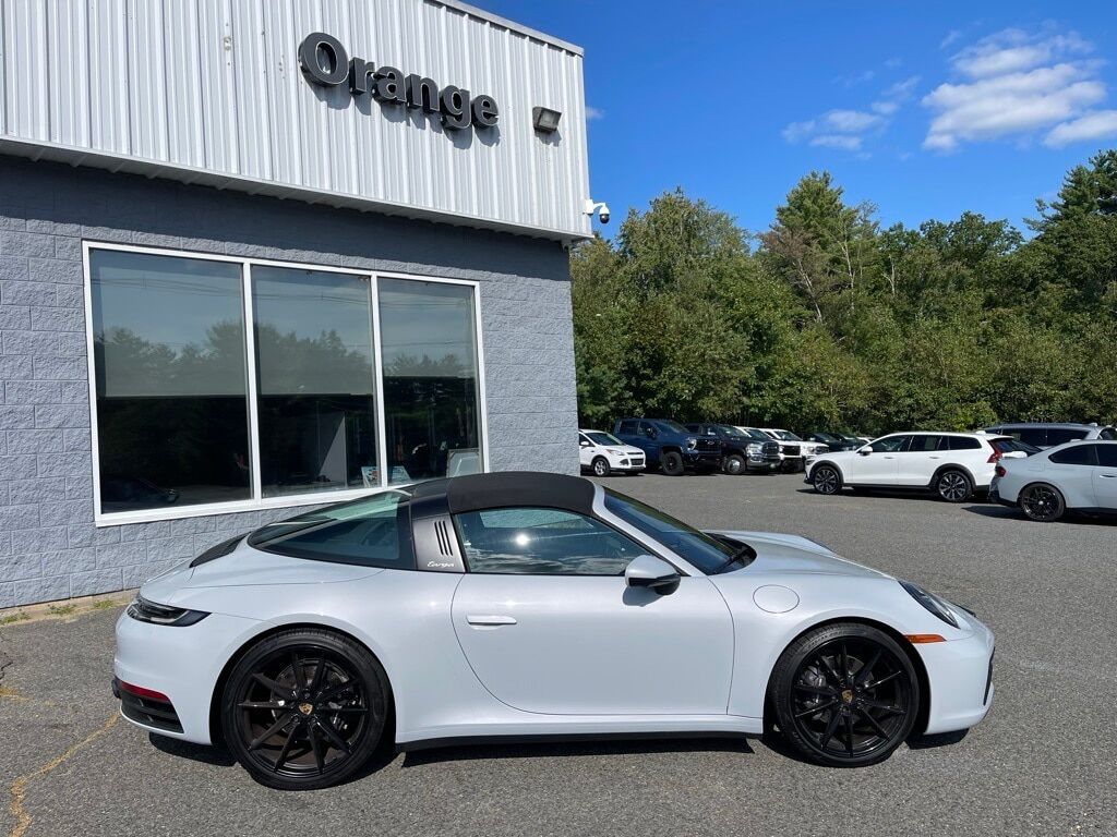 2024 Porsche 911 Targa 4 Orange MA