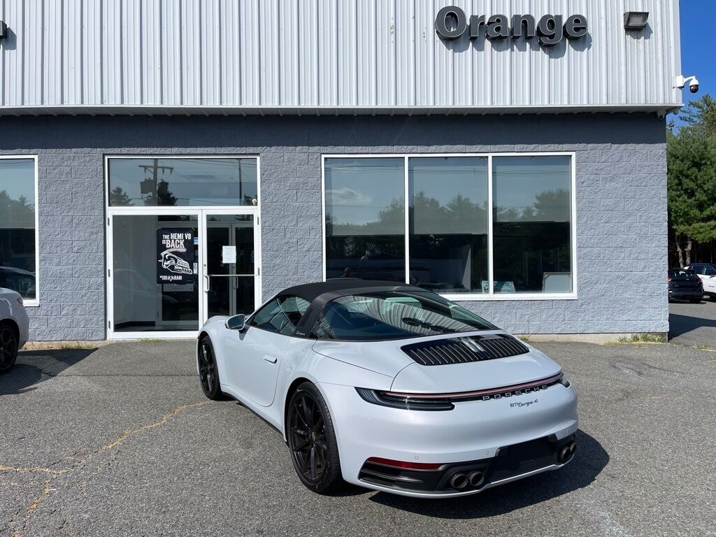 2024 Porsche 911 Targa 4 Orange MA