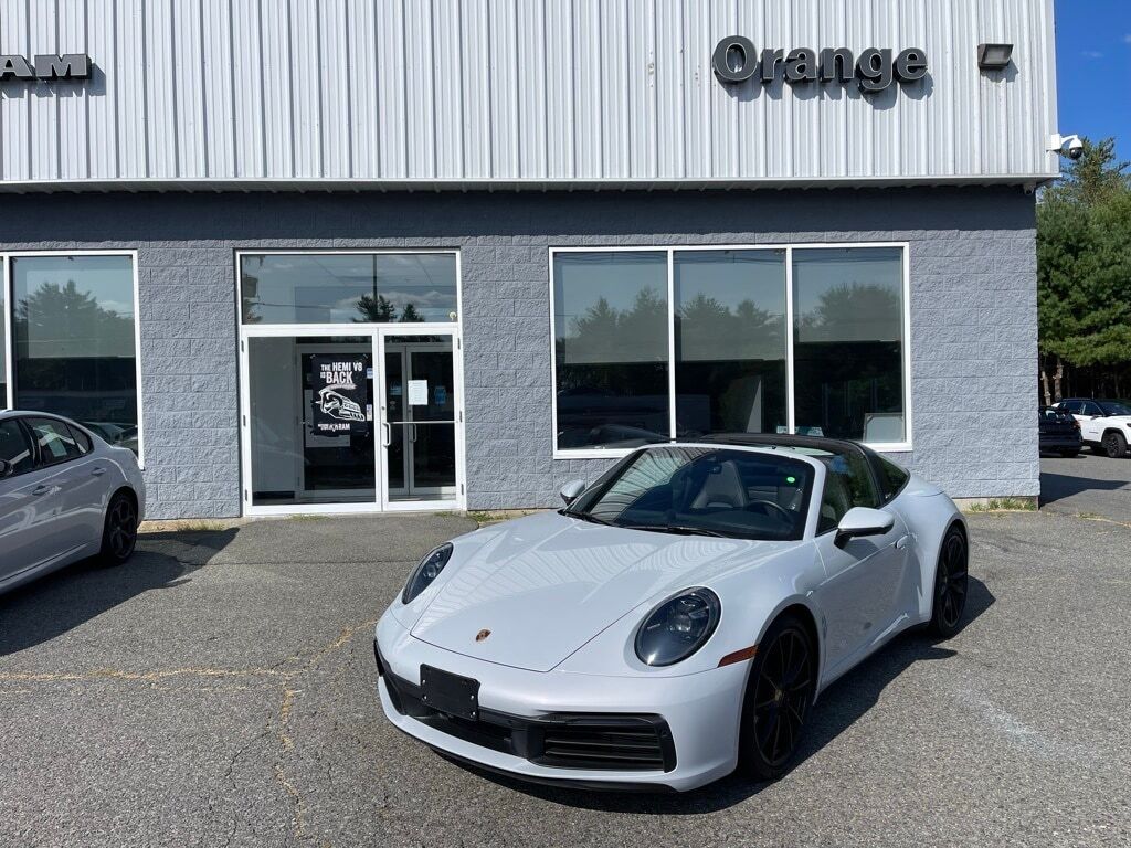 2024 Porsche 911 Targa 4 Orange MA