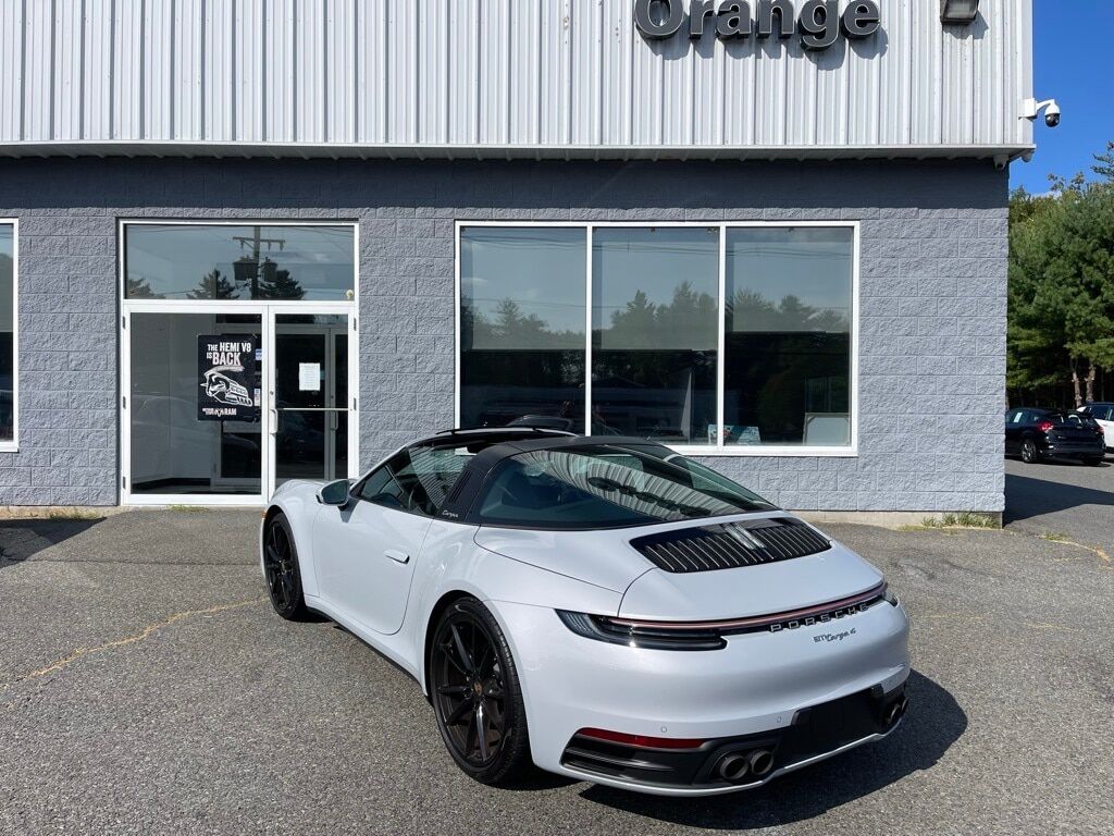 2024 Porsche 911 Targa 4 Orange MA