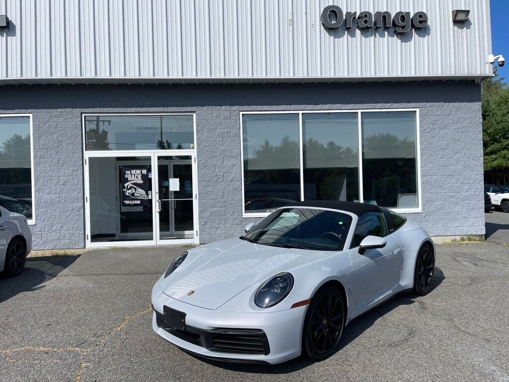 2024 Porsche 911 Targa 4 Orange MA