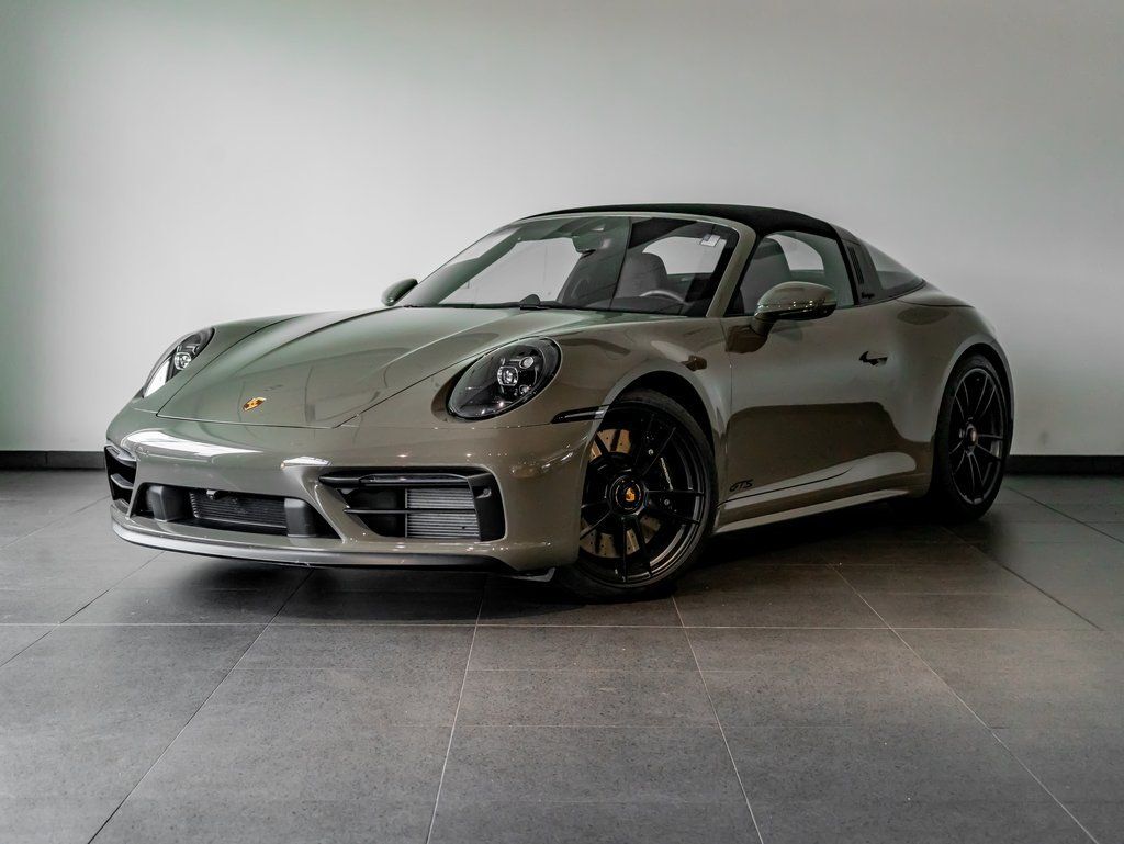 2024 Porsche 911 Targa 4 GTS