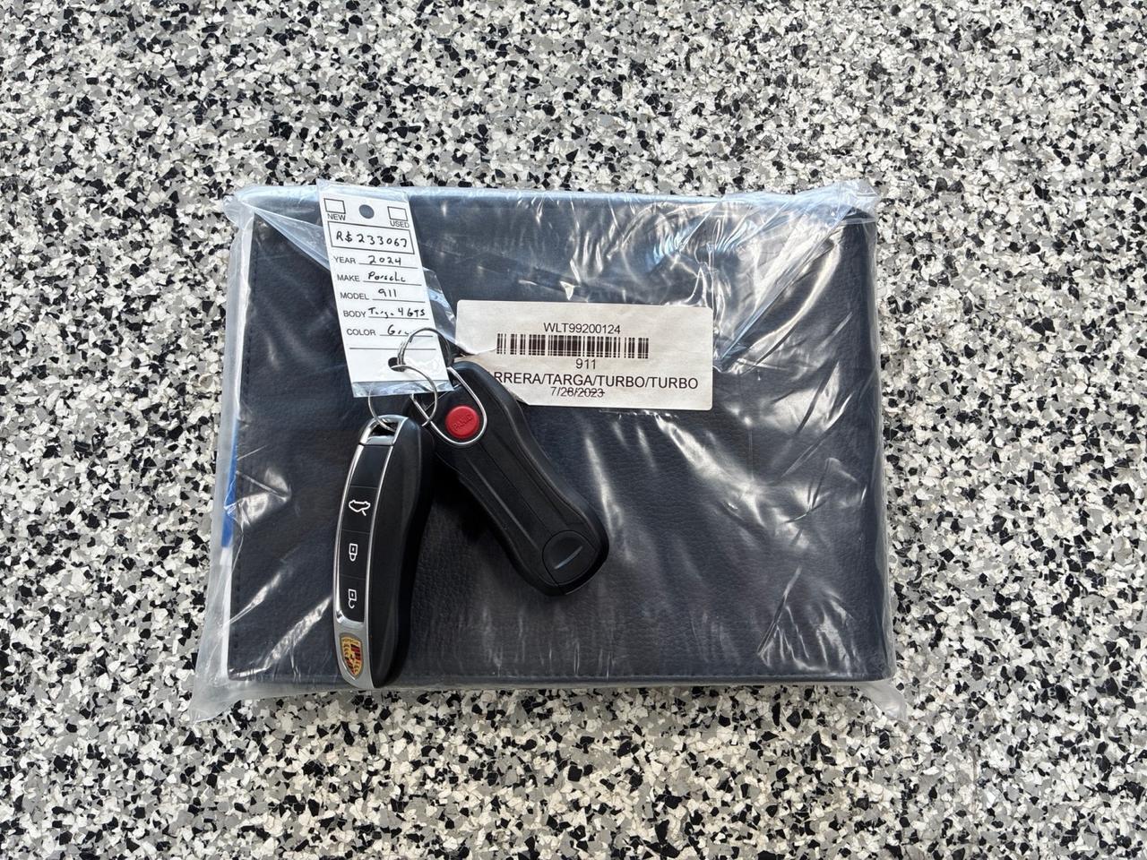 2024 Porsche 911 Targa 4 GTS, Leather, Front Axle Lift, Premium Pkg, 18-Way Adaptive Sport Seats, LED Martrix Headlights w/ PDLS+ Houston TX