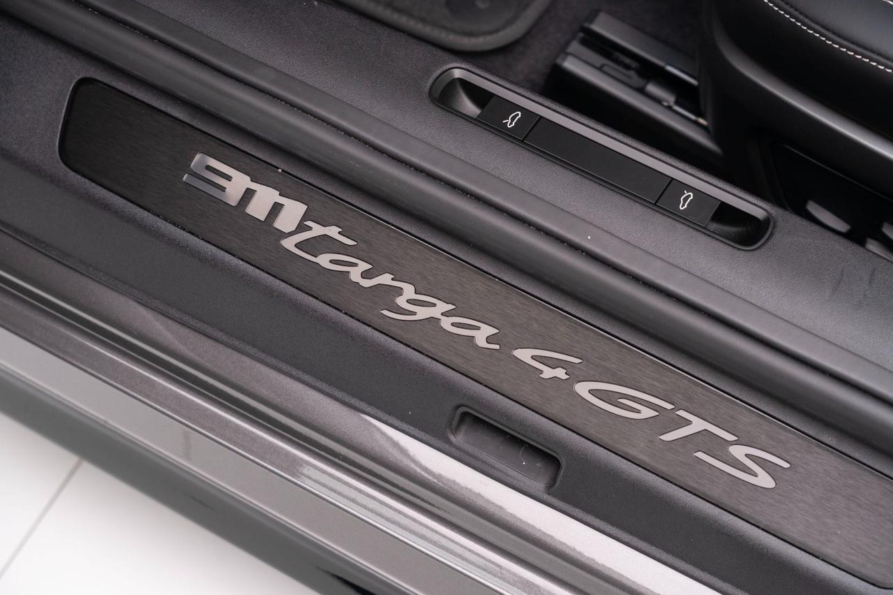 2024 Porsche 911 Targa 4 GTS Pompano Beach FL