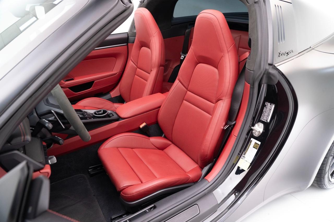 2024 Porsche 911 Targa 4 GTS Pompano Beach FL