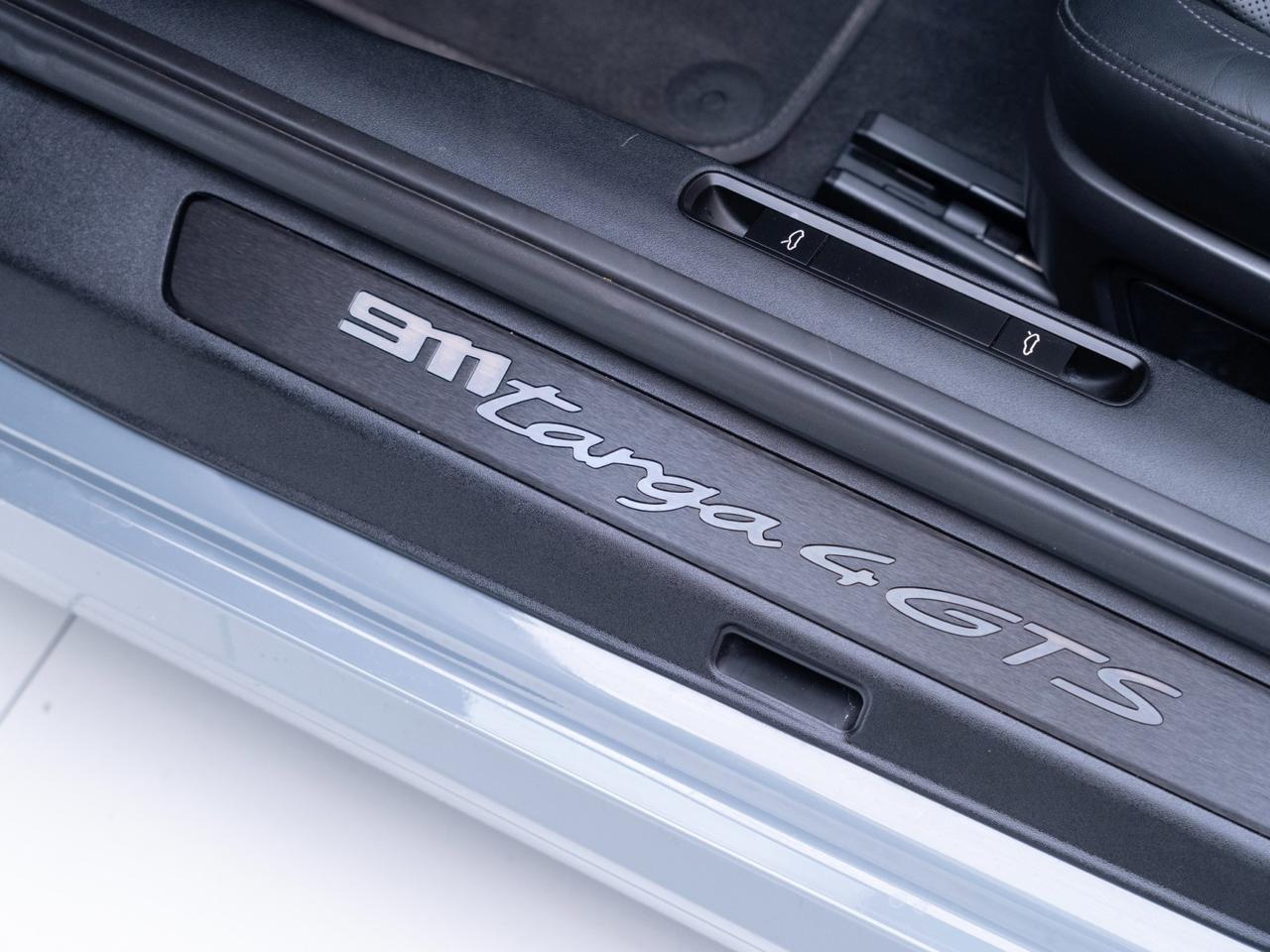 2024 Porsche 911 Targa 4 GTS Pompano Beach FL