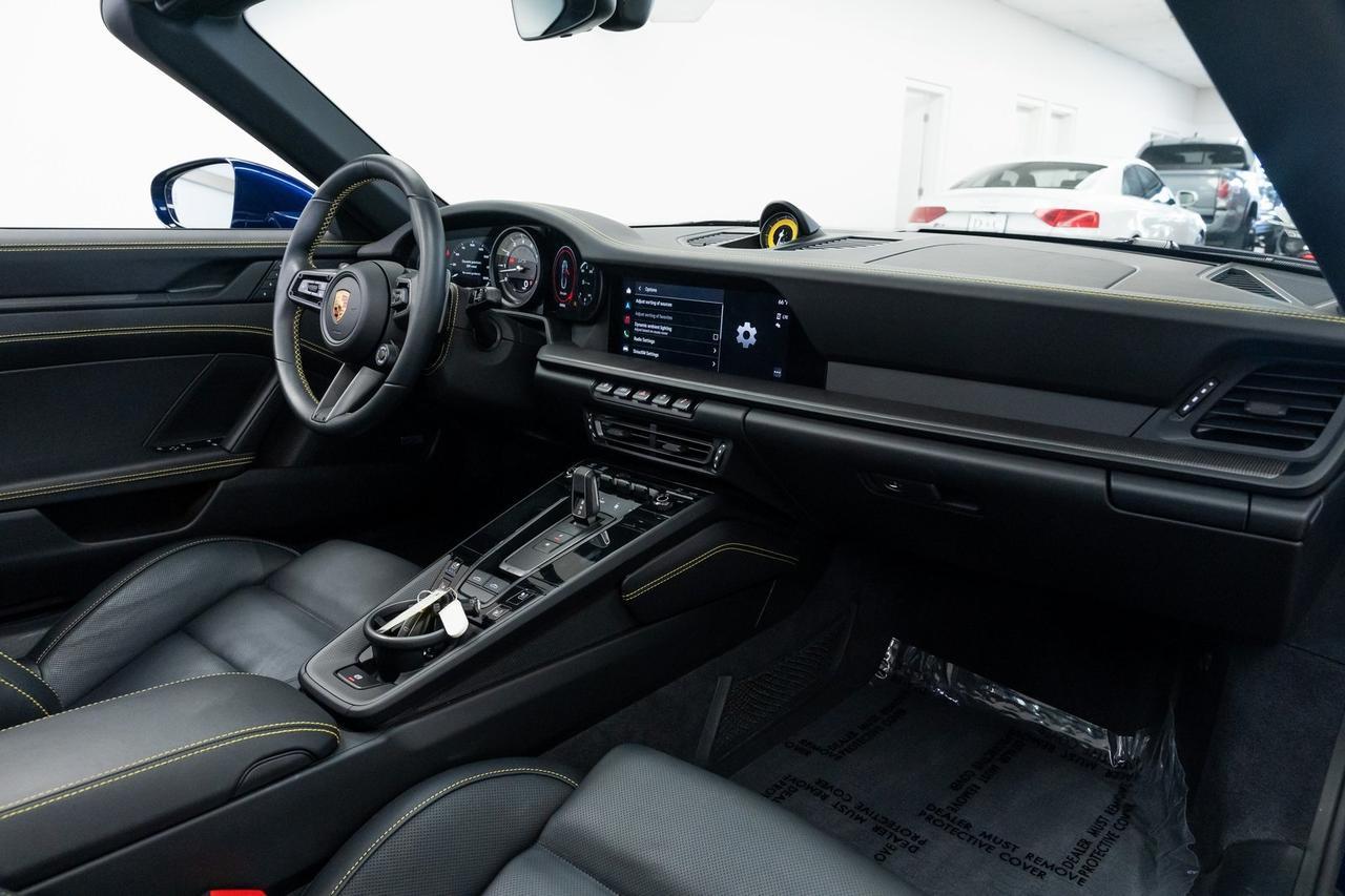 2024 Porsche 911 Targa 4 GTS Premium Package PDLS+ Exclusive Interior Portland OR