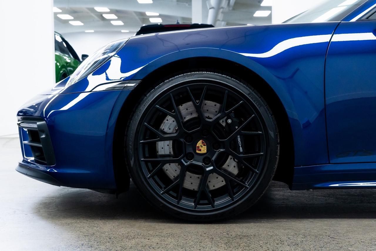 2024 Porsche 911 Targa 4 GTS Premium Package PDLS+ Exclusive Interior Portland OR